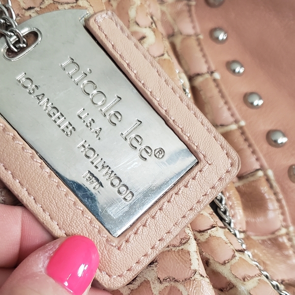 Salmon purse by Nicole Lee - Picture 6 of 7